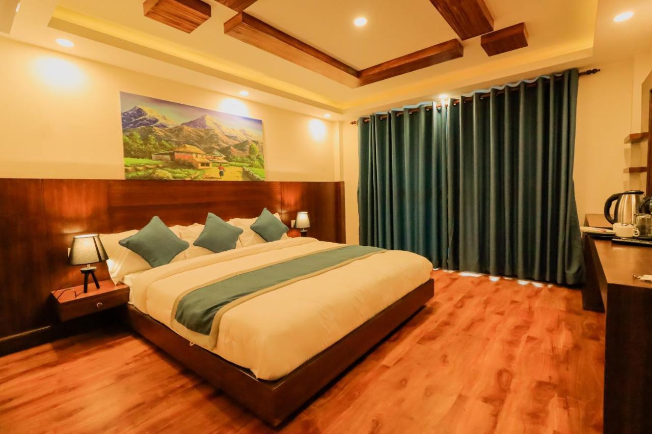 Kathmandu Aagantuk Hotel Exterior photo
